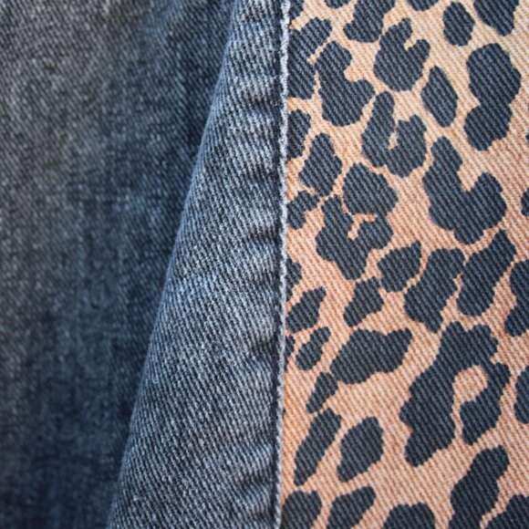 Vintage 80s GUESS by Georges Marciano High Waist Leopard Panel Denim Skirt - Picture 2 of 4